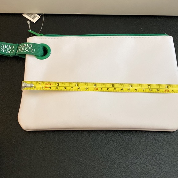 NIB Clarins and Mario Badescu gift set 9 clarins + MB wake up glowing + pouch - Picture 11 of 14